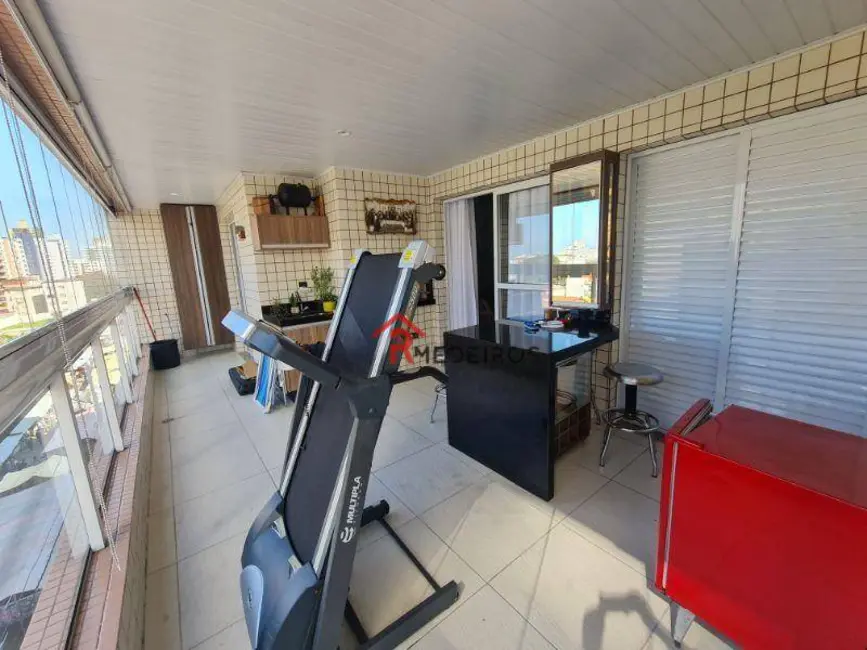 Foto 3 de Apartamento com 3 quartos à venda, 162m2 em Praia Grande - SP