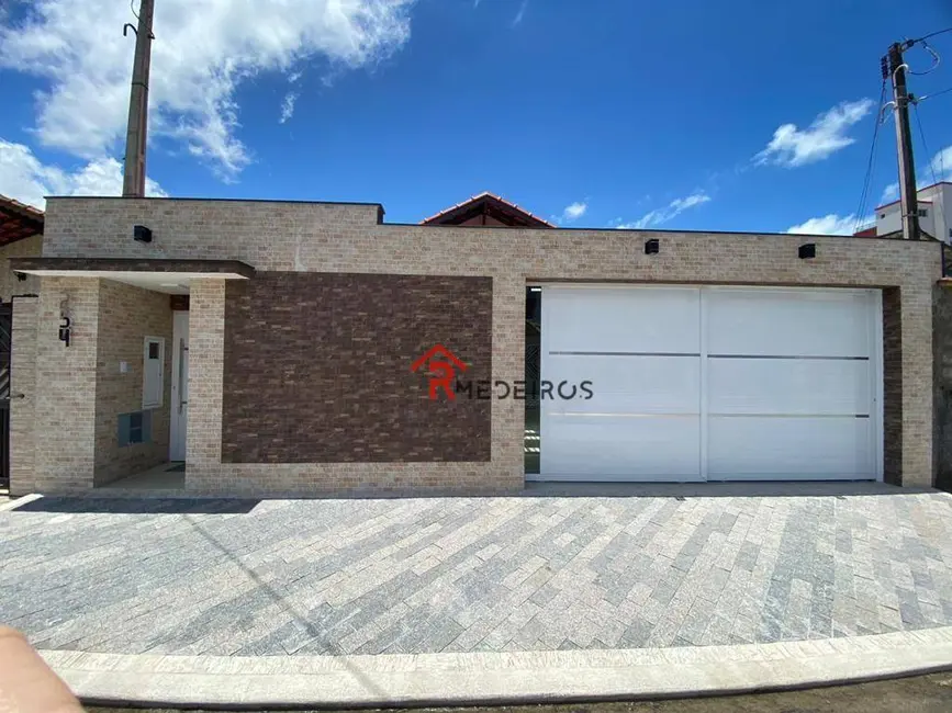 Casa com 3 quartos à venda, 170m2 em Praia Grande - SP - imagem 1 Foto 1 de Casa com 3 quartos à venda, 170m2 em Praia Grande - SP