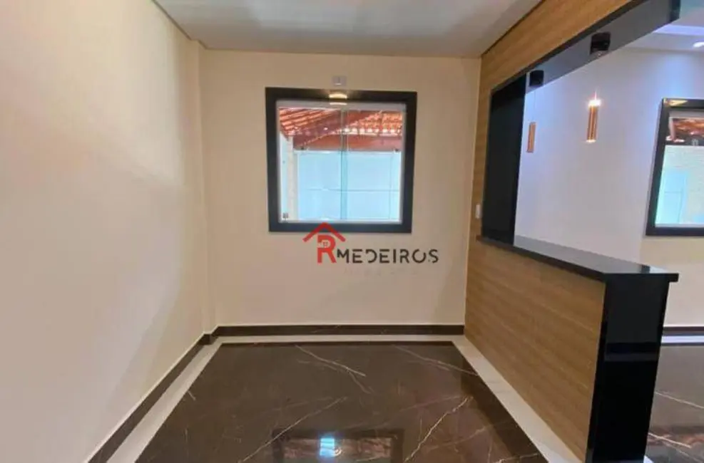 Casa com 3 quartos à venda, 170m2 em Praia Grande - SP - imagem 9 Foto 9 de Casa com 3 quartos à venda, 170m2 em Praia Grande - SP