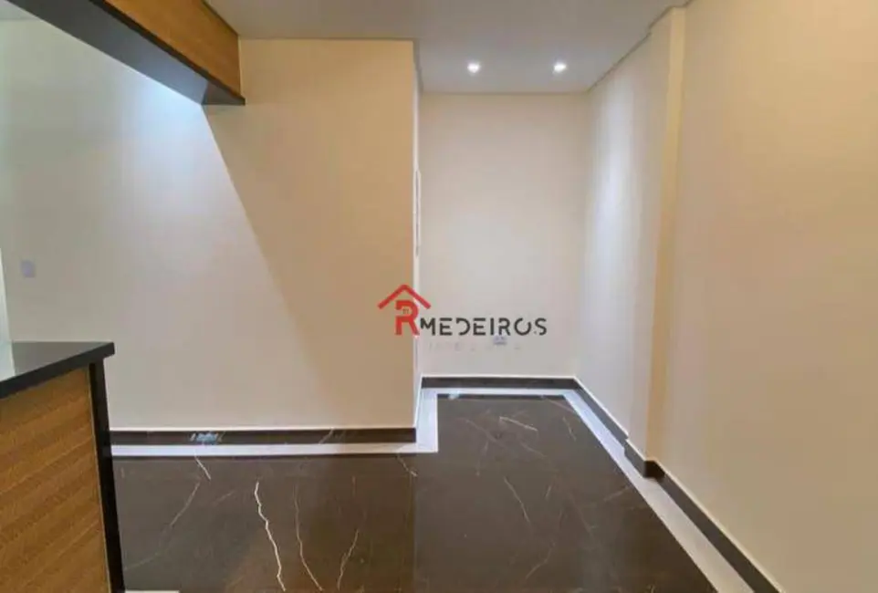 Casa com 3 quartos à venda, 170m2 em Praia Grande - SP - imagem 7 Foto 7 de Casa com 3 quartos à venda, 170m2 em Praia Grande - SP