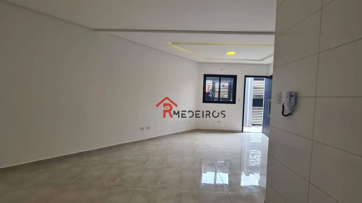 Foto 4 de Casa de Condomínio com 2 quartos à venda, 120m2 em Praia Grande - SP
