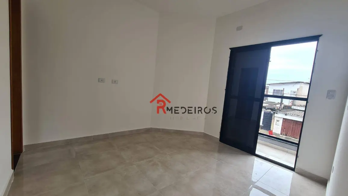 Foto 9 de Casa de Condomínio com 2 quartos à venda, 120m2 em Praia Grande - SP
