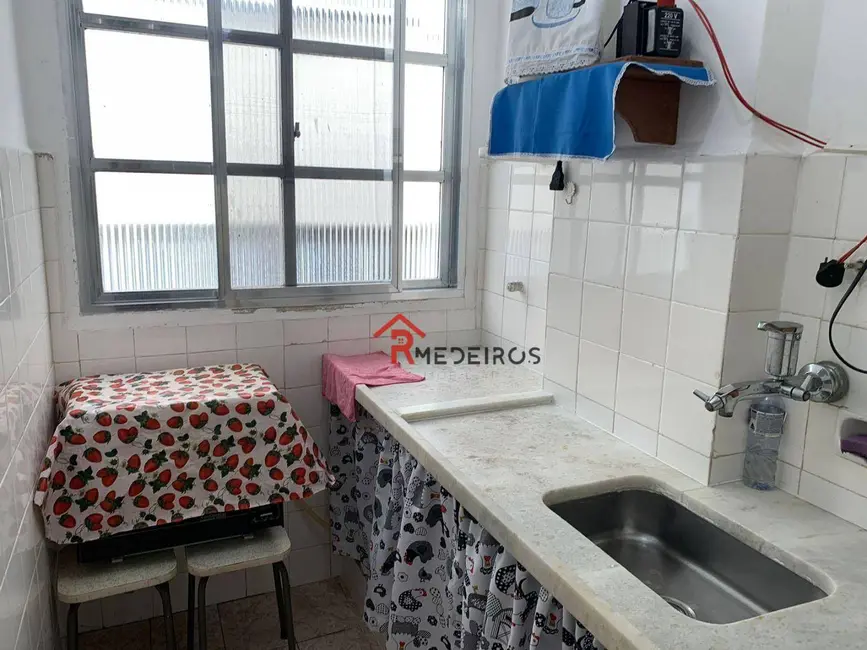 Kitnet com 1 quarto à venda, 50m2 em Aviação, Praia Grande - SP - imagem 8 Foto 8 de Kitnet com 1 quarto à venda, 50m2 em Aviação, Praia Grande - SP