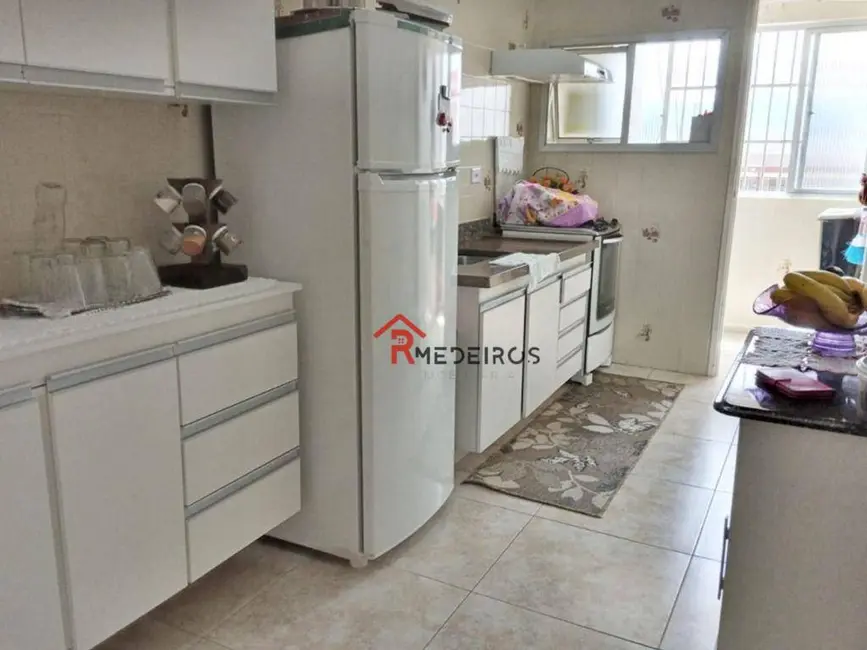 Apartamento com 2 quartos à venda, 86m2 em Tupi, Praia Grande - SP - imagem 4 Foto 4 de Apartamento com 2 quartos à venda, 86m2 em Tupi, Praia Grande - SP