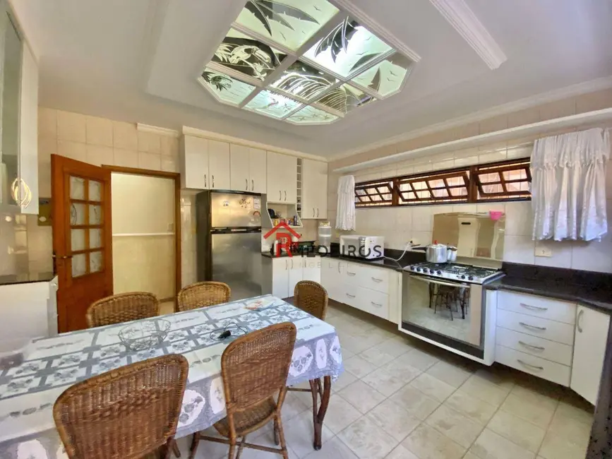 Foto 6 de Casa com 4 quartos à venda, 720m2 em Canto do Forte, Praia Grande - SP