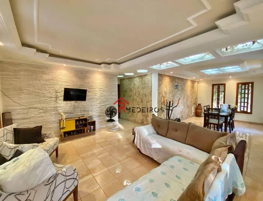 Foto 3 de Casa com 4 quartos à venda, 720m2 em Canto do Forte, Praia Grande - SP