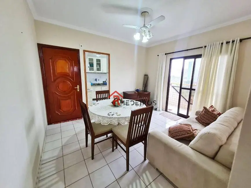 Foto 2 de Apartamento com 2 quartos à venda, 80m2 em Maracanã, Praia Grande - SP