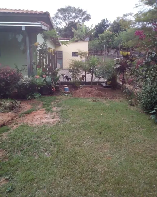Foto 4 de Chácara com 3 quartos à venda, 245m2 em Pardinho - SP