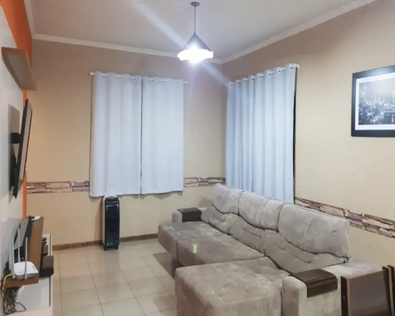 Foto 4 de Casa com 3 quartos à venda, 160m2 em Pardinho - SP