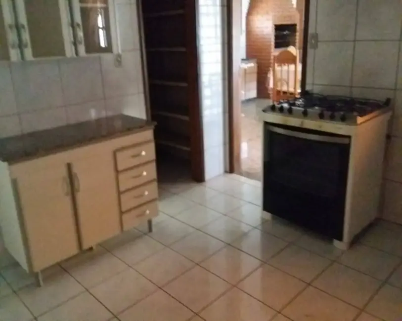 Foto 8 de Casa com 3 quartos à venda em Pardinho - SP