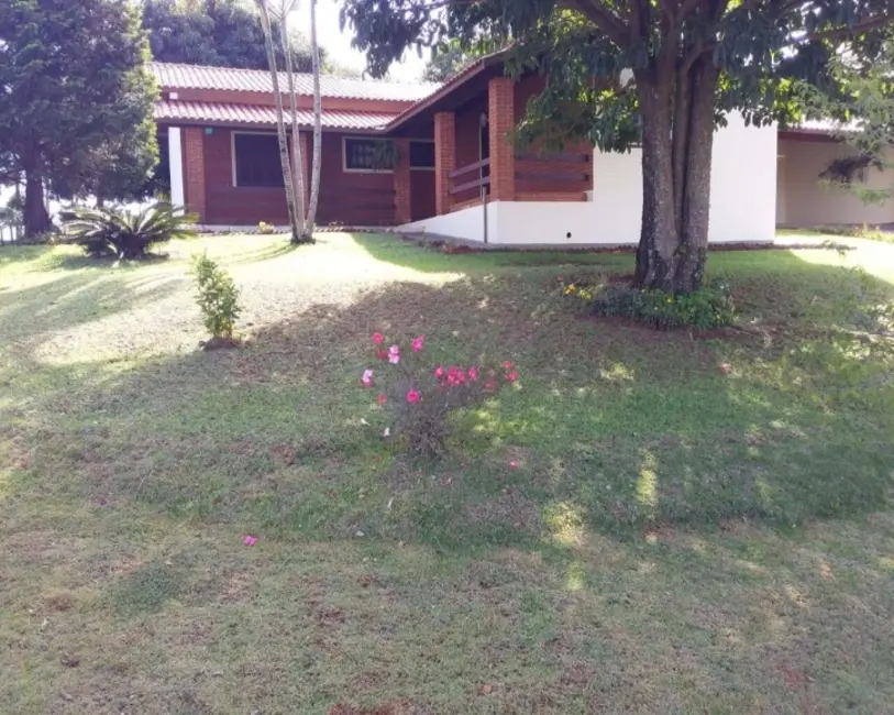 Foto 1 de Casa com 3 quartos à venda em Pardinho - SP