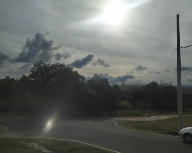 Foto 4 de Terreno / Lote à venda em Pardinho - SP