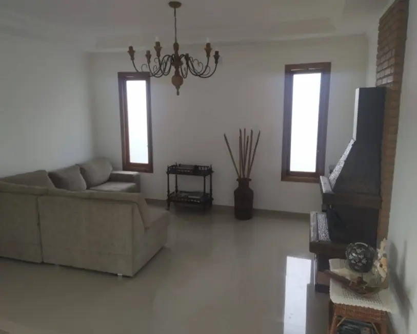 Foto 7 de Sobrado com 5 quartos à venda em Pardinho - SP