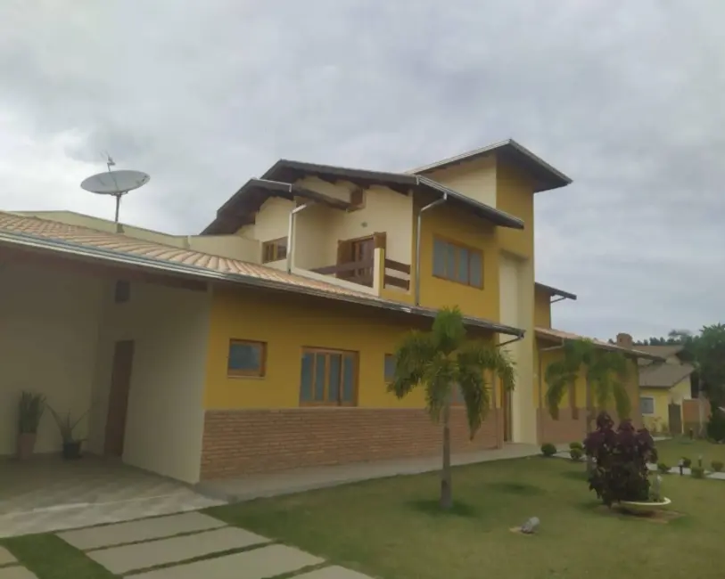 Foto 2 de Sobrado com 5 quartos à venda em Pardinho - SP