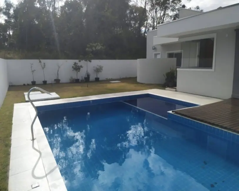 Foto 3 de Casa com 4 quartos à venda em Pardinho - SP