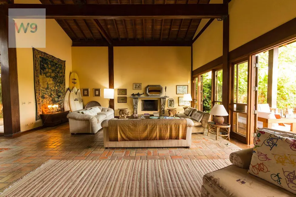 Foto 9 de Casa com 4 quartos à venda, 1350m2 em Balneário Praia do Pernambuco, Guaruja - SP