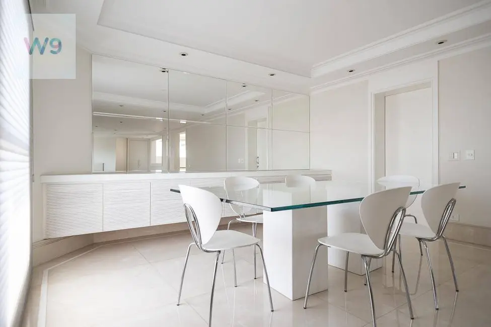 Foto 8 de Apartamento com 3 quartos à venda, 1040m2 em Moema, São Paulo - SP