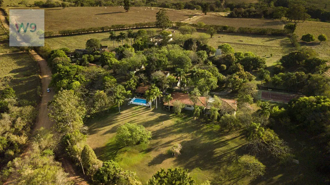 Foto 3 de Sítio / Rancho com 6 quartos à venda, 54m2 em Jumirim - SP