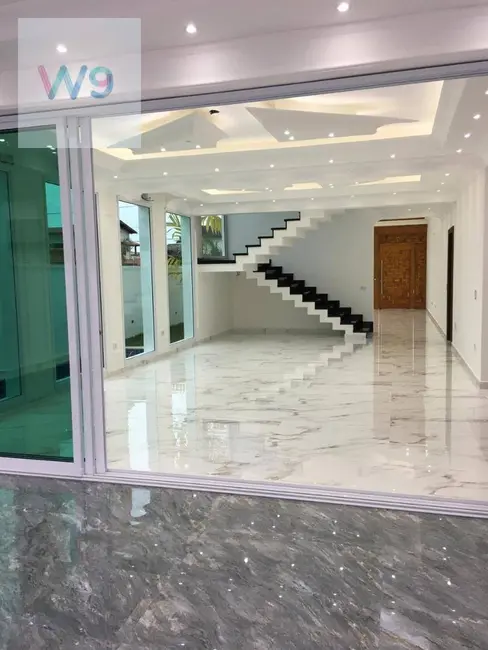 Foto 4 de Casa de Condomínio com 5 quartos à venda, 659m2 em Bertioga - SP