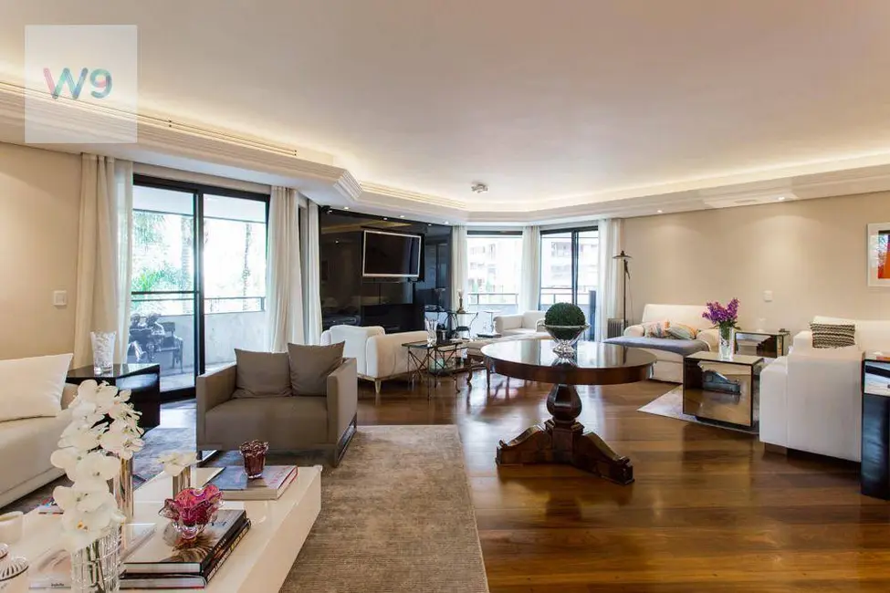 Apartamento com 4 quartos à venda, 640m2 em Moema, São Paulo - SP - imagem 8 Foto 8 de Apartamento com 4 quartos à venda, 640m2 em Moema, São Paulo - SP