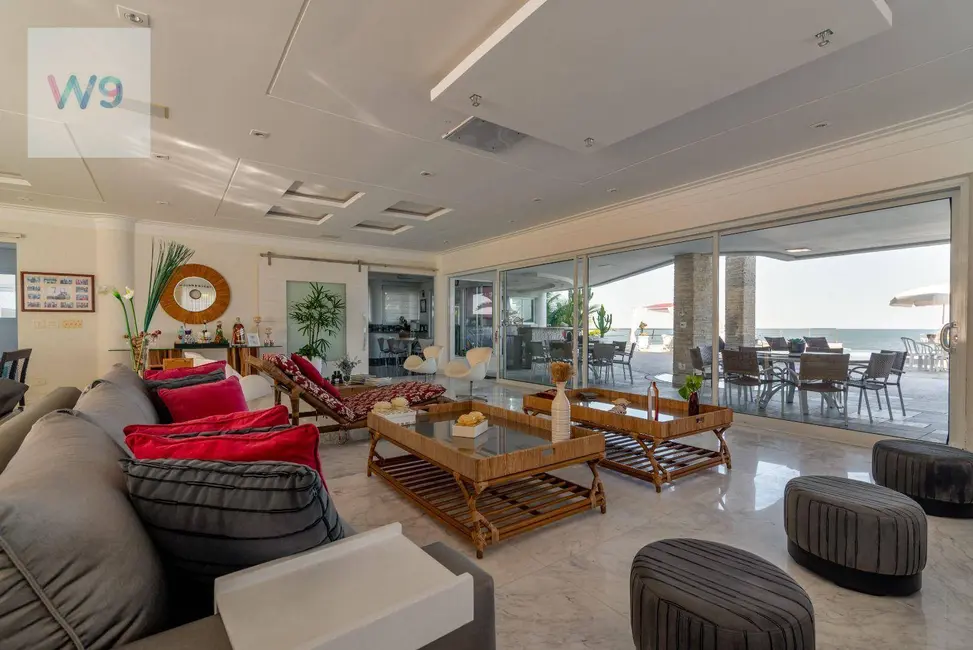 Foto 4 de Casa com 10 quartos à venda, 1400m2 em Balneário Praia do Pernambuco, Guaruja - SP