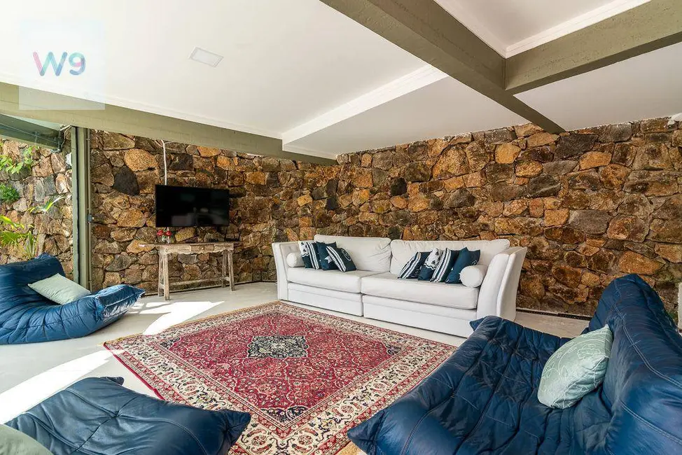 Foto 6 de Casa com 4 quartos à venda, 2440m2 em Ubatuba - SP