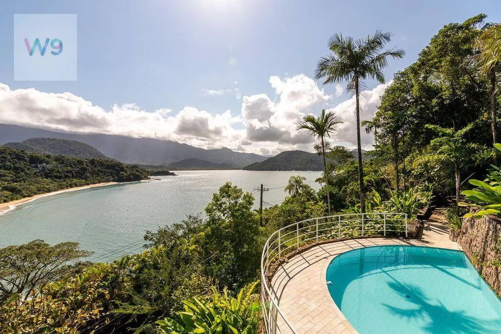 Foto 1 de Casa com 4 quartos à venda, 2440m2 em Ubatuba - SP