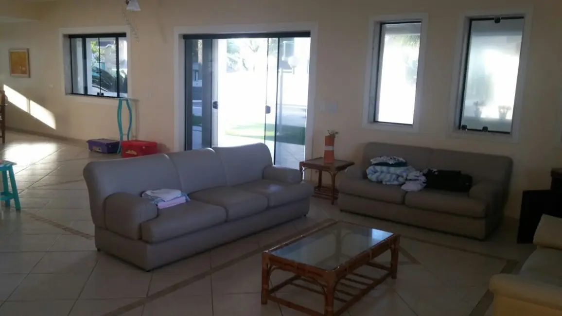 Casa com 4 quartos à venda, 800m2 em Peruibe - SP - imagem 8 Foto 8 de Casa com 4 quartos à venda, 800m2 em Peruibe - SP