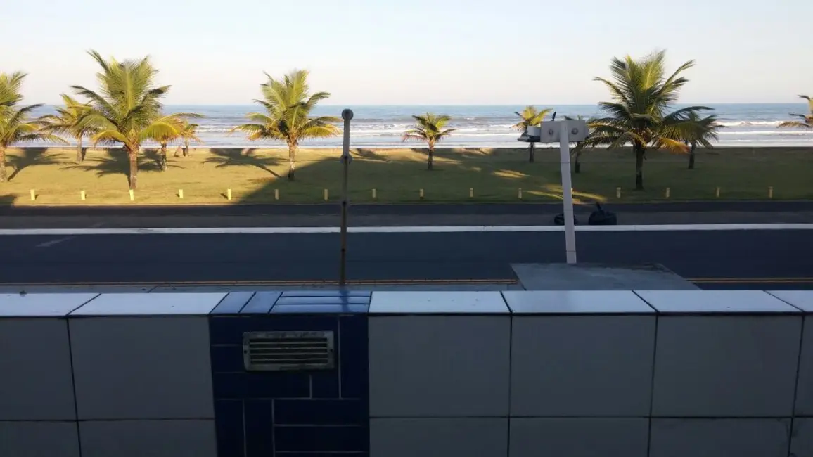 Casa com 4 quartos à venda, 800m2 em Peruibe - SP - imagem 9 Foto 9 de Casa com 4 quartos à venda, 800m2 em Peruibe - SP