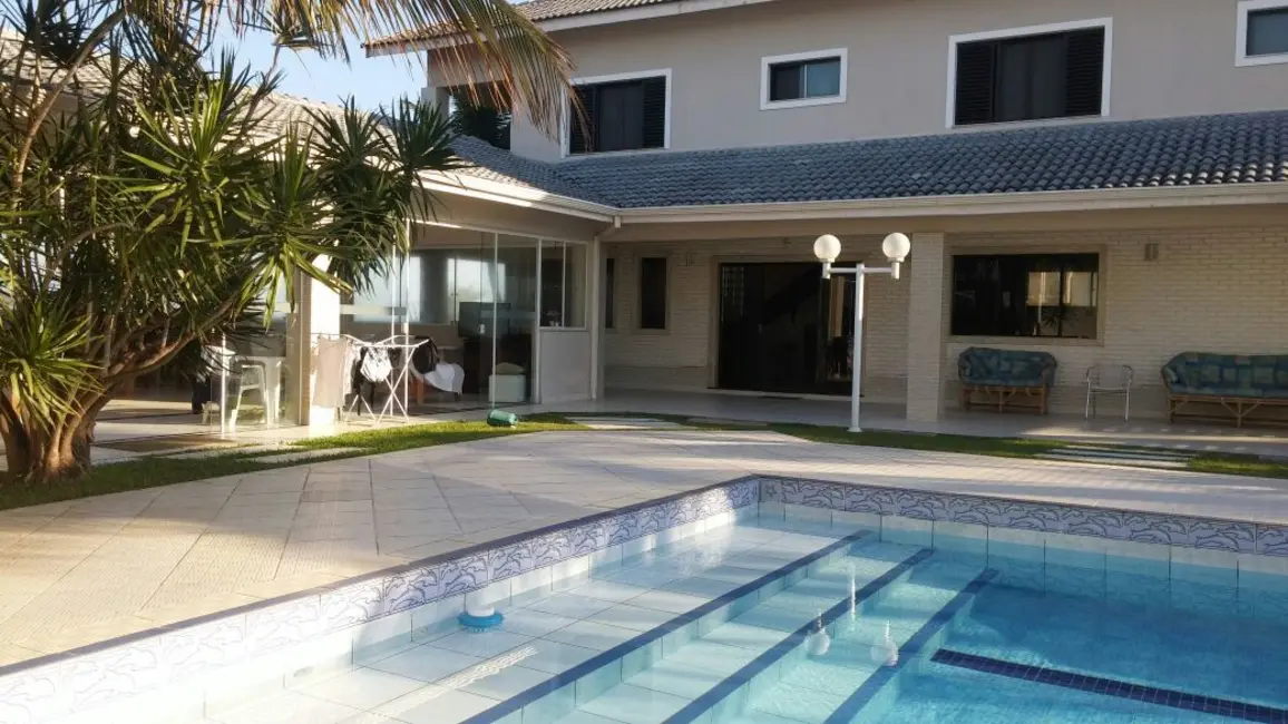 Casa com 4 quartos à venda, 800m2 em Peruibe - SP - imagem 1 Foto 1 de Casa com 4 quartos à venda, 800m2 em Peruibe - SP