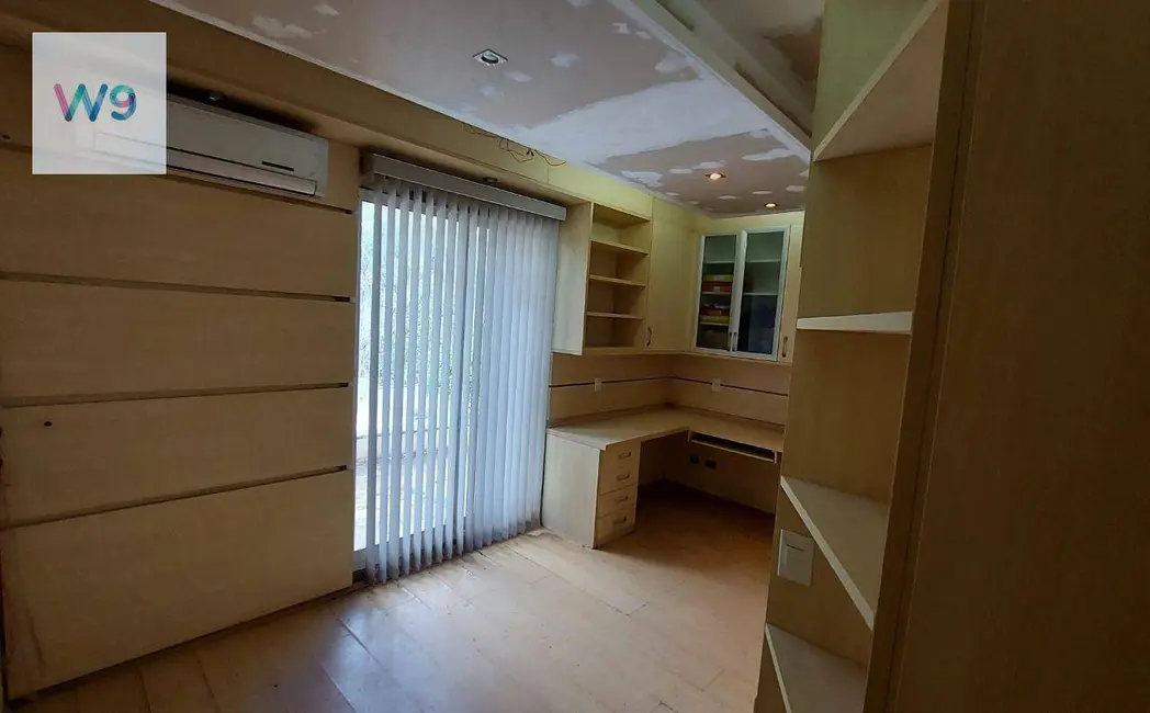 Foto 7 de Casa de Condomínio com 4 quartos à venda, 384m2 em Santana De Parnaiba - SP
