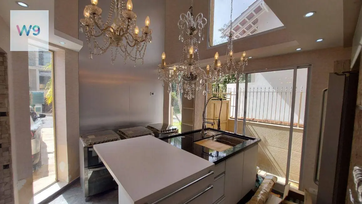 Foto 8 de Casa de Condomínio com 4 quartos à venda, 384m2 em Santana De Parnaiba - SP