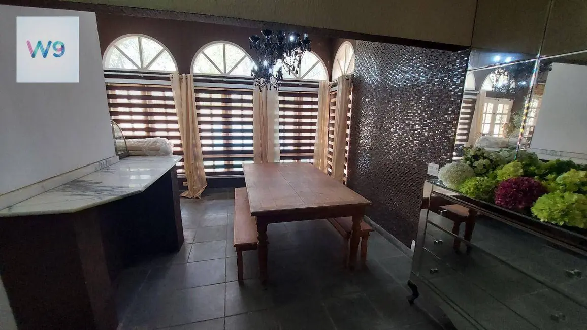 Foto 9 de Casa de Condomínio com 4 quartos à venda, 384m2 em Santana De Parnaiba - SP