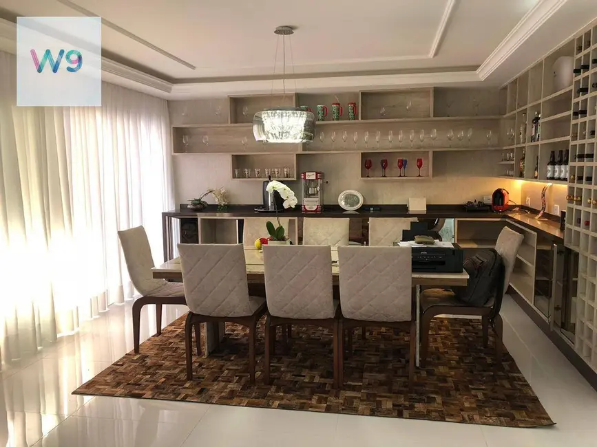 Foto 4 de Casa de Condomínio com 4 quartos à venda, 400m2 em Santana De Parnaiba - SP