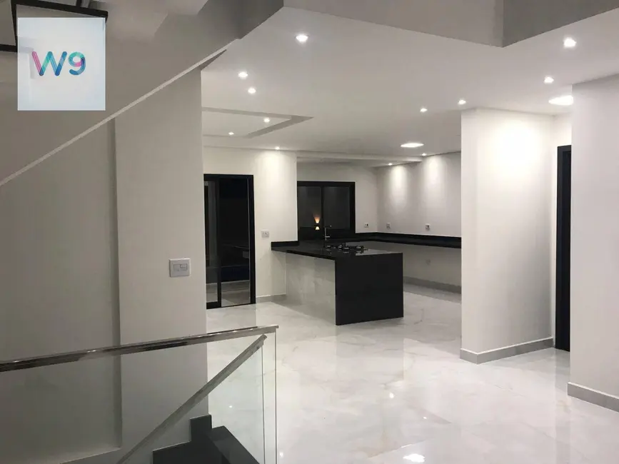 Foto 3 de Casa de Condomínio com 3 quartos à venda, 331m2 em Suru, Santana De Parnaiba - SP