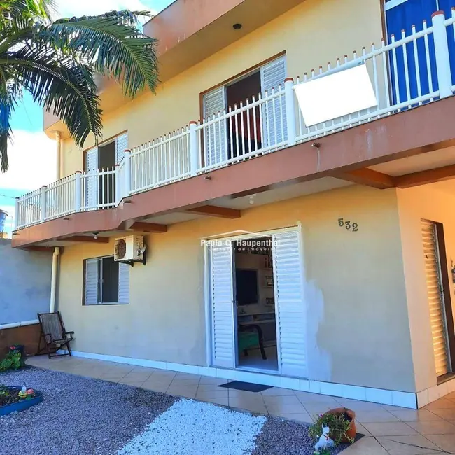 Foto 2 de Casa com 6 quartos à venda, 360m2 em Centro, Balneario Arroio Do Silva - SC