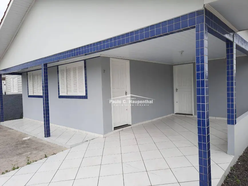 Foto 1 de Casa com 4 quartos à venda, 300m2 em Balneario Arroio Do Silva - SC