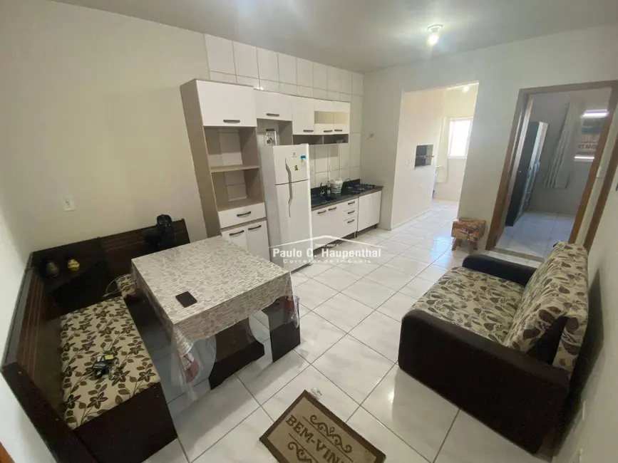 Foto 3 de Apartamento com 1 quarto à venda, 37m2 em Centro, Balneario Arroio Do Silva - SC