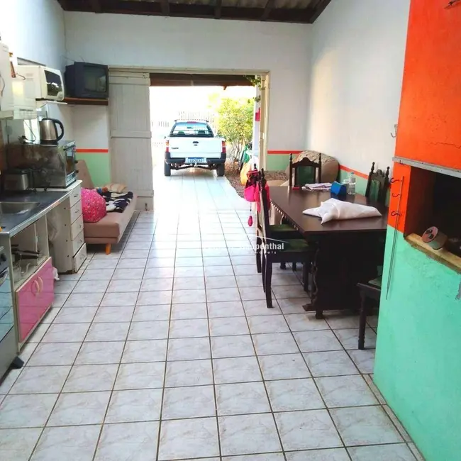 Foto 4 de Casa com 3 quartos à venda, 300m2 em Balneario Arroio Do Silva - SC