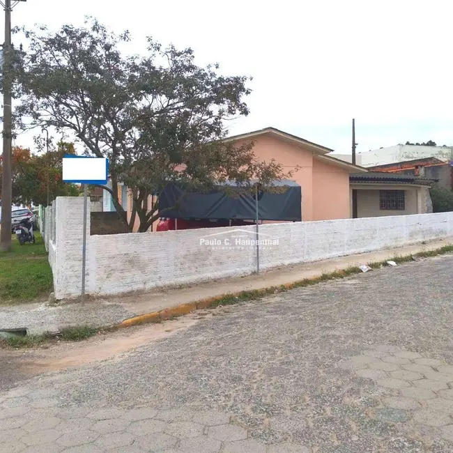 Casa com 3 quartos à venda, 255m2 em Coloninha, Ararangua - SC - imagem 6 Foto 6 de Casa com 3 quartos à venda, 255m2 em Coloninha, Ararangua - SC
