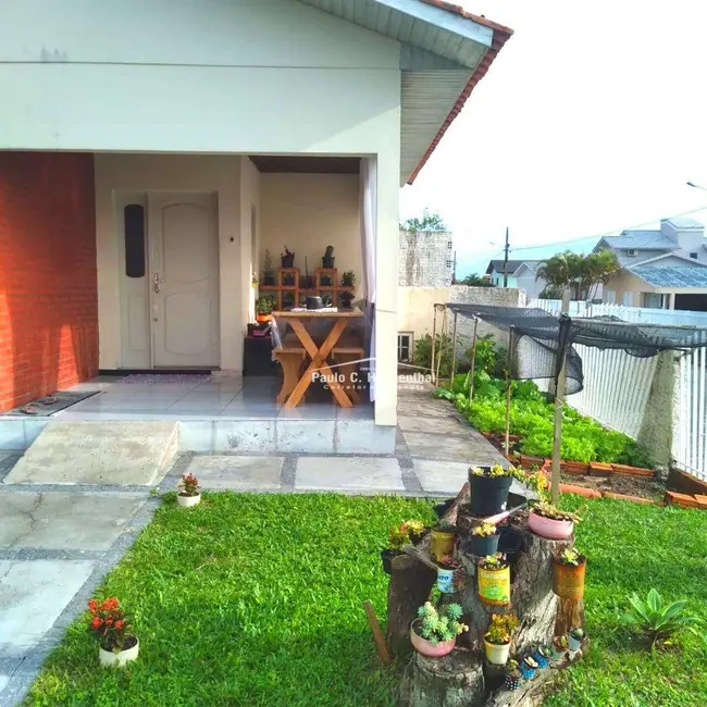 Foto 4 de Casa com 3 quartos à venda, 360m2 em Urussanguinha, Ararangua - SC