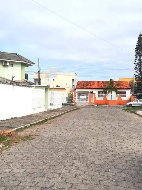 Foto 3 de Terreno / Lote à venda, 300m2 em Centro, Balneario Arroio Do Silva - SC