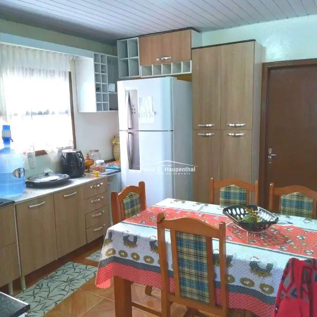 Foto 8 de Casa com 3 quartos à venda, 324m2 em Coloninha, Ararangua - SC