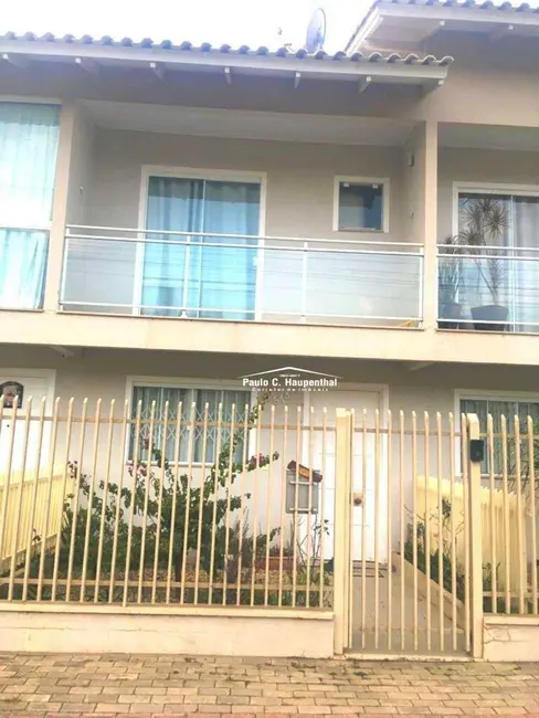 Foto 1 de Casa com 2 quartos à venda, 94m2 em Caravágio, Lages - SC