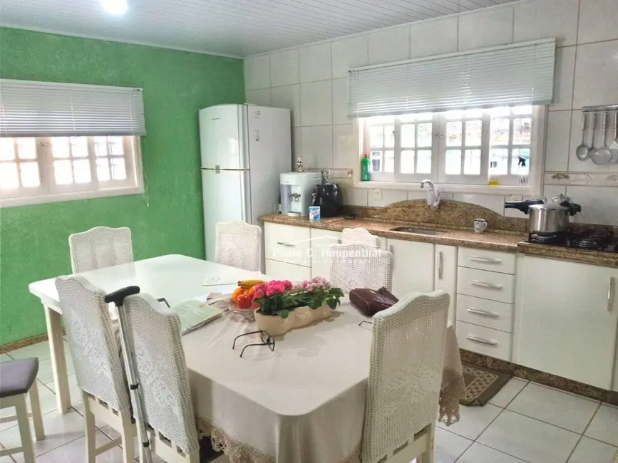 Foto 4 de Casa com 2 quartos à venda, 300m2 em Balneario Arroio Do Silva - SC