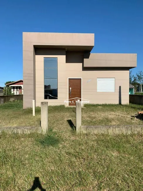 Foto 2 de Casa com 3 quartos à venda, 300m2 em Balneario Arroio Do Silva - SC