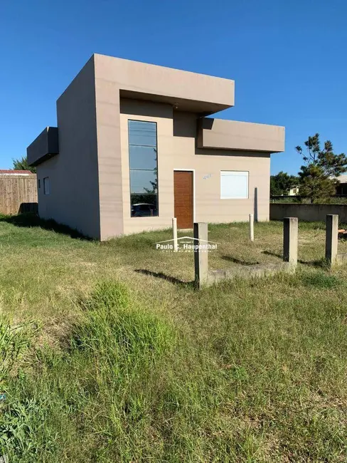 Foto 1 de Casa com 3 quartos à venda, 300m2 em Balneario Arroio Do Silva - SC