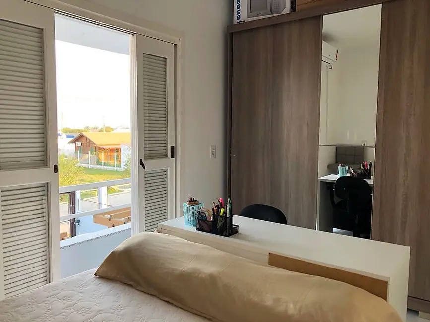 Foto 2 de Casa de Condomínio com 2 quartos à venda, 100m2 em Balneario Arroio Do Silva - SC