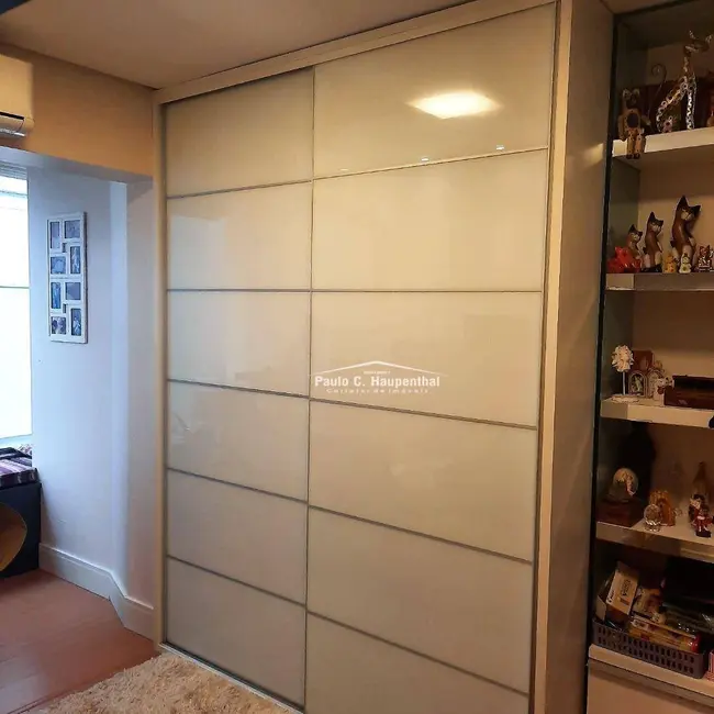 Apartamento com 3 quartos à venda, 115m2 em Centro, Garibaldi - RS - imagem 6 Foto 6 de Apartamento com 3 quartos à venda, 115m2 em Centro, Garibaldi - RS