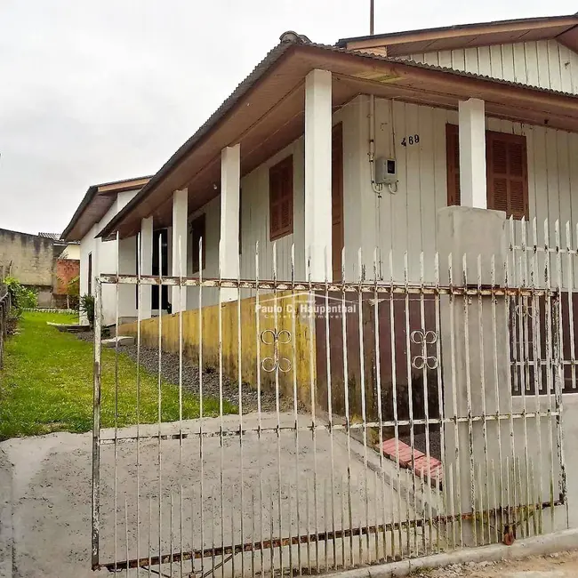 Foto 2 de Casa com 3 quartos à venda, 434m2 em Jardim das Avenidas, Ararangua - SC